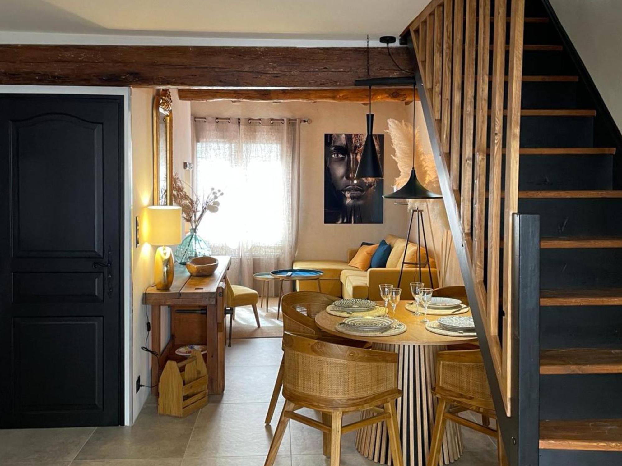 איגוס-מורטס Maison Cosy, 2 Chambres, Adossee Aux Remparts מראה חיצוני תמונה