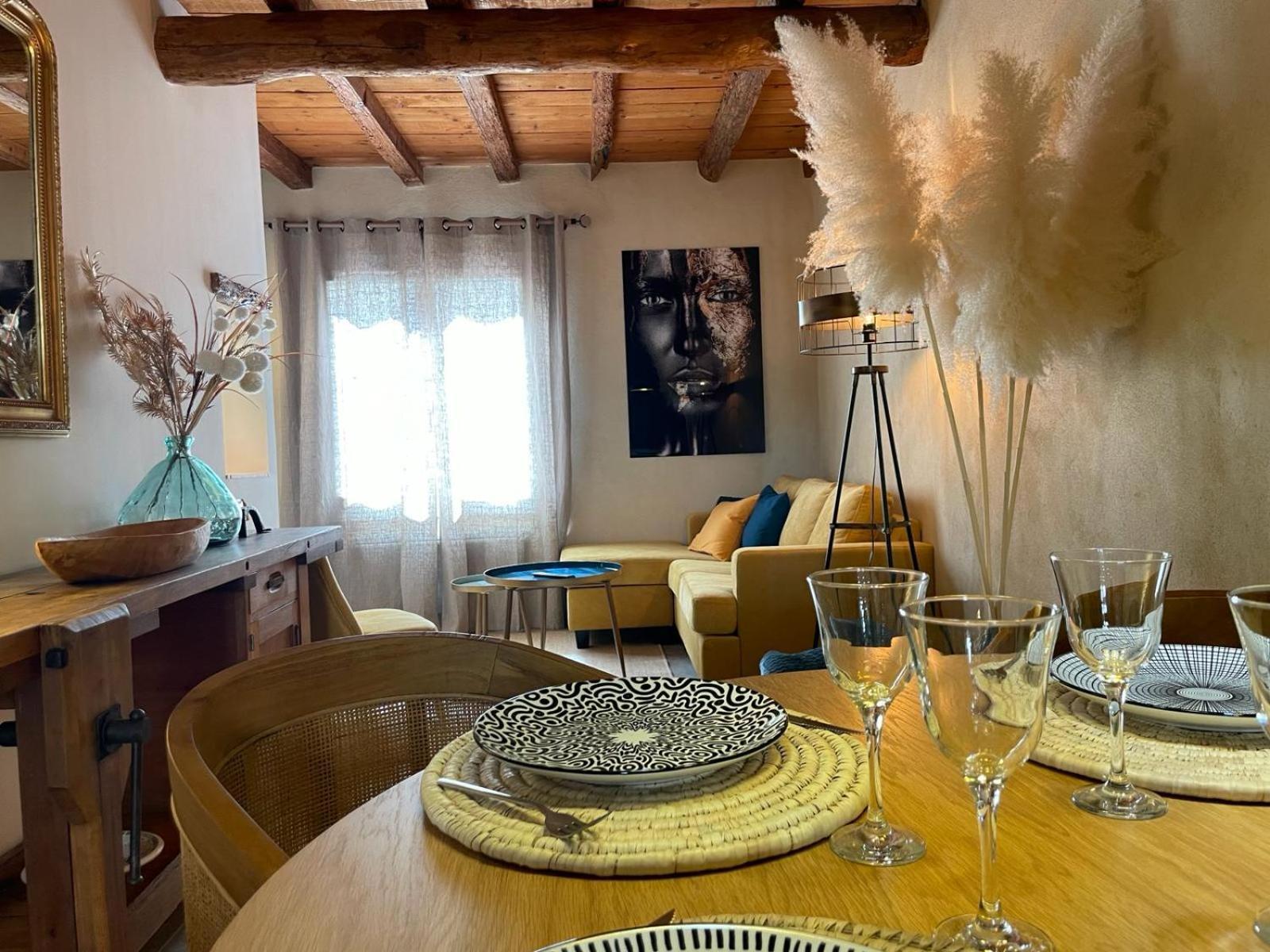 איגוס-מורטס Maison Cosy, 2 Chambres, Adossee Aux Remparts מראה חיצוני תמונה