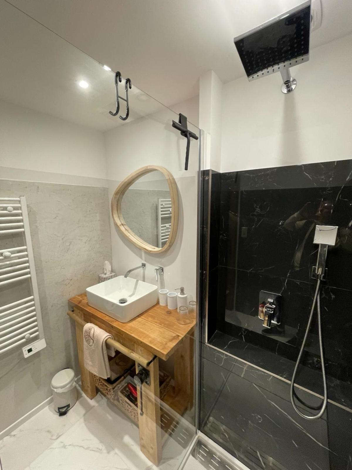 איגוס-מורטס Maison Cosy, 2 Chambres, Adossee Aux Remparts מראה חיצוני תמונה